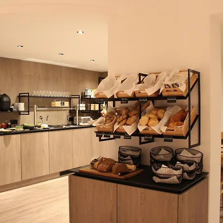 Bed & Breakfast Michael 4*